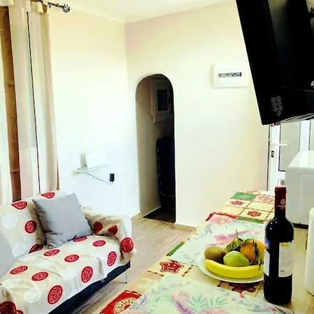 Ariadni's 3 Apartment